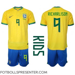 Brasilien Richarlison #9 Hemmatröja Barn VM 2022 Kortärmad (+ korta byxor)